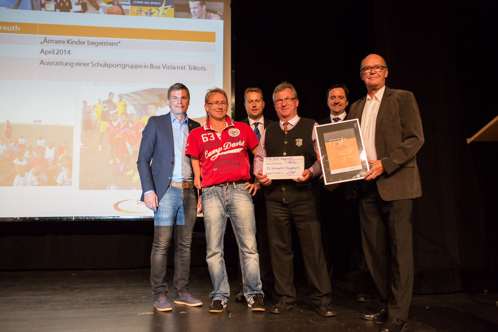 Thomas Helmer, Norbert Schmidt, Wolfgang Rätzer und Günter Heyer bei der Preisverleihung