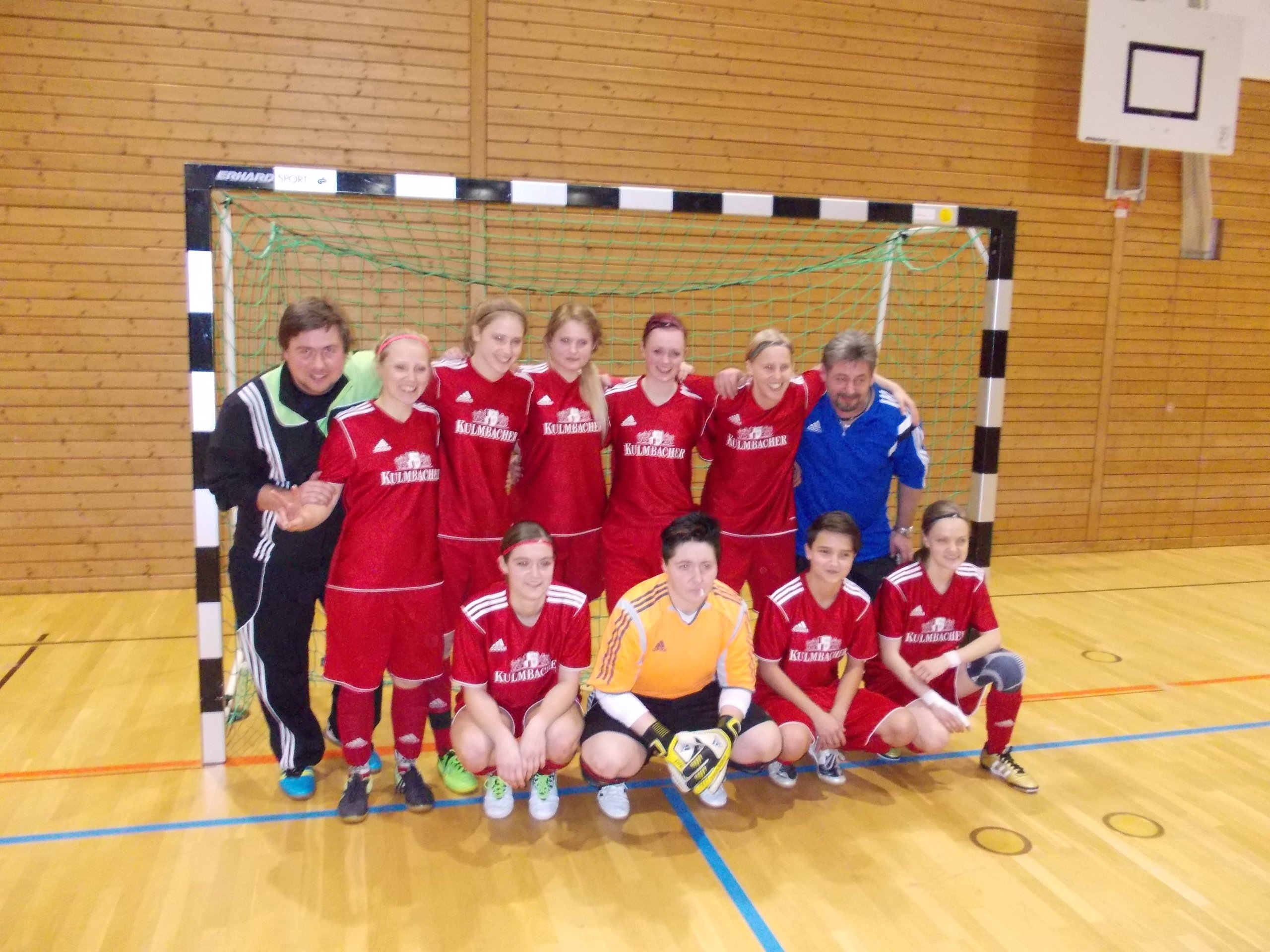 Unsere Frauen bei der Futsal-Endrunde in Stegaurach