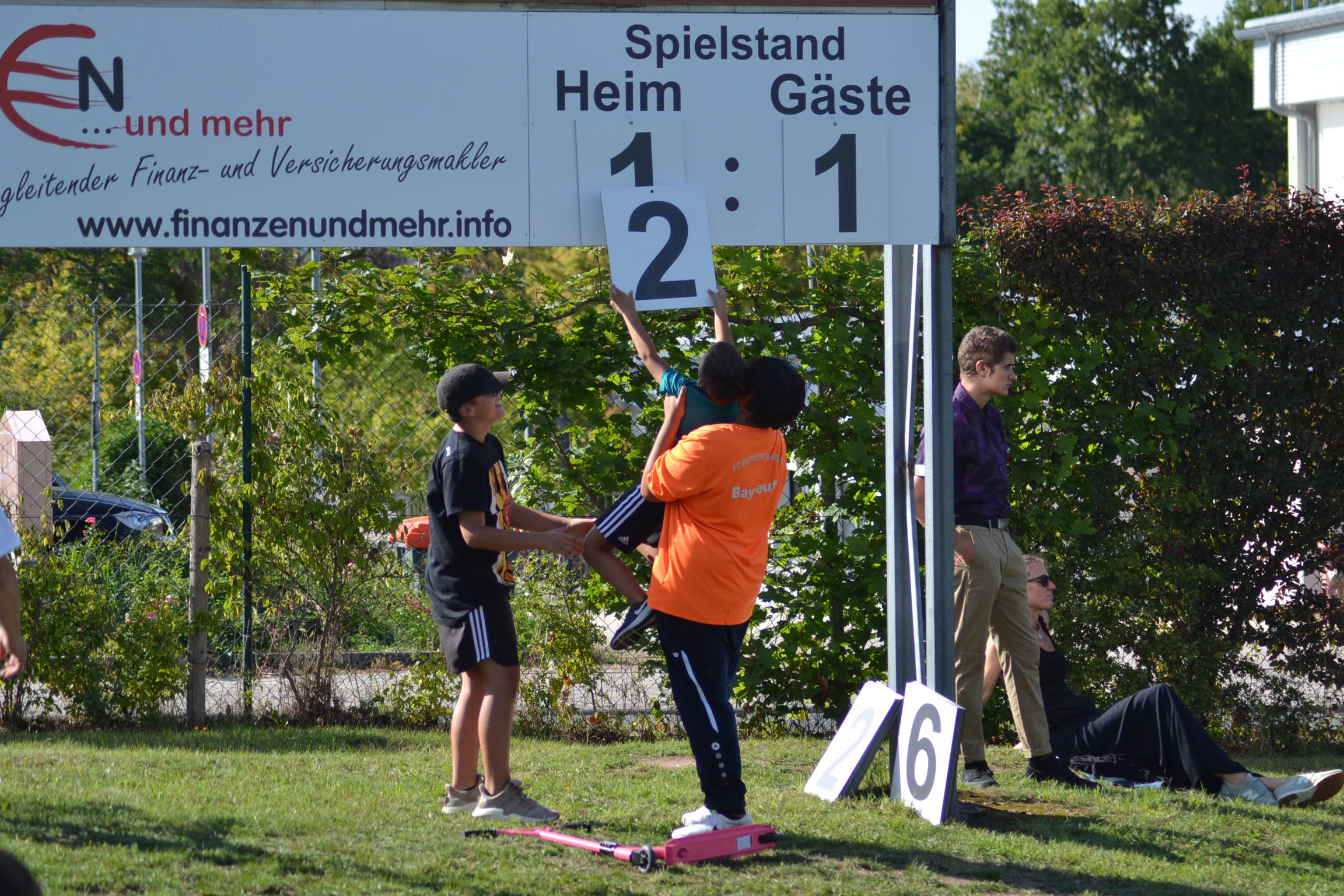 Der FC Eintracht Bayreuth im Stadtderby gegen den FSV Bayreuth