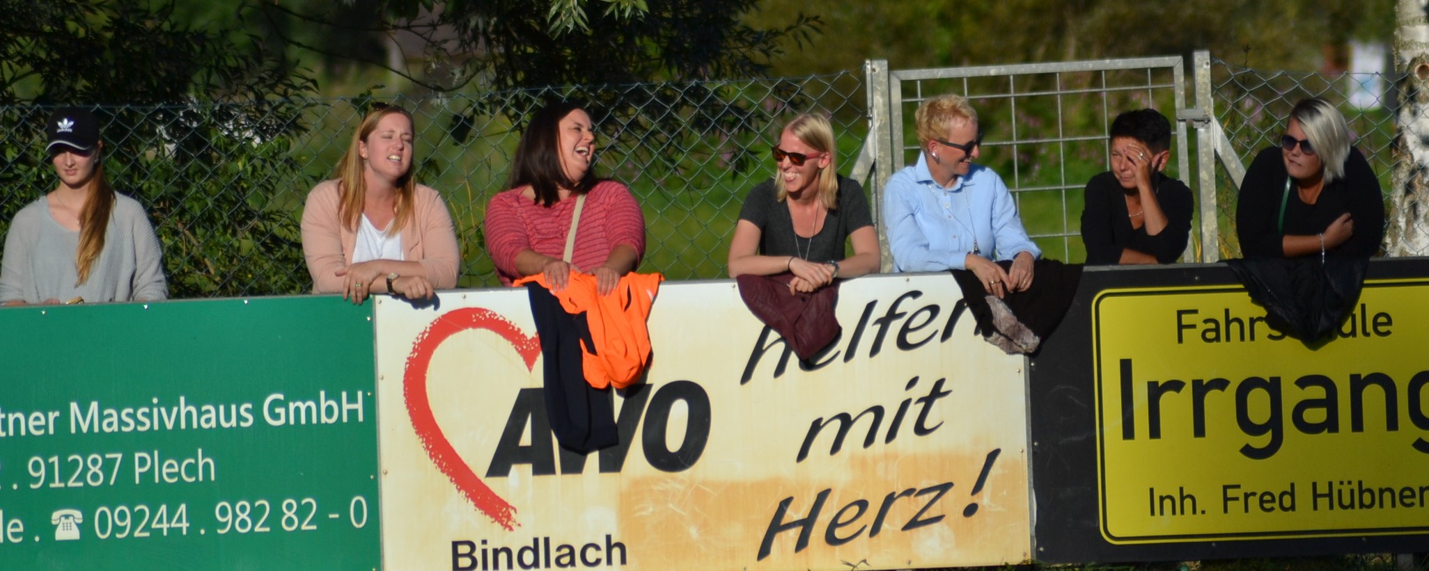 So fiebern die weiblichen Fans leidenschaftlich mit!