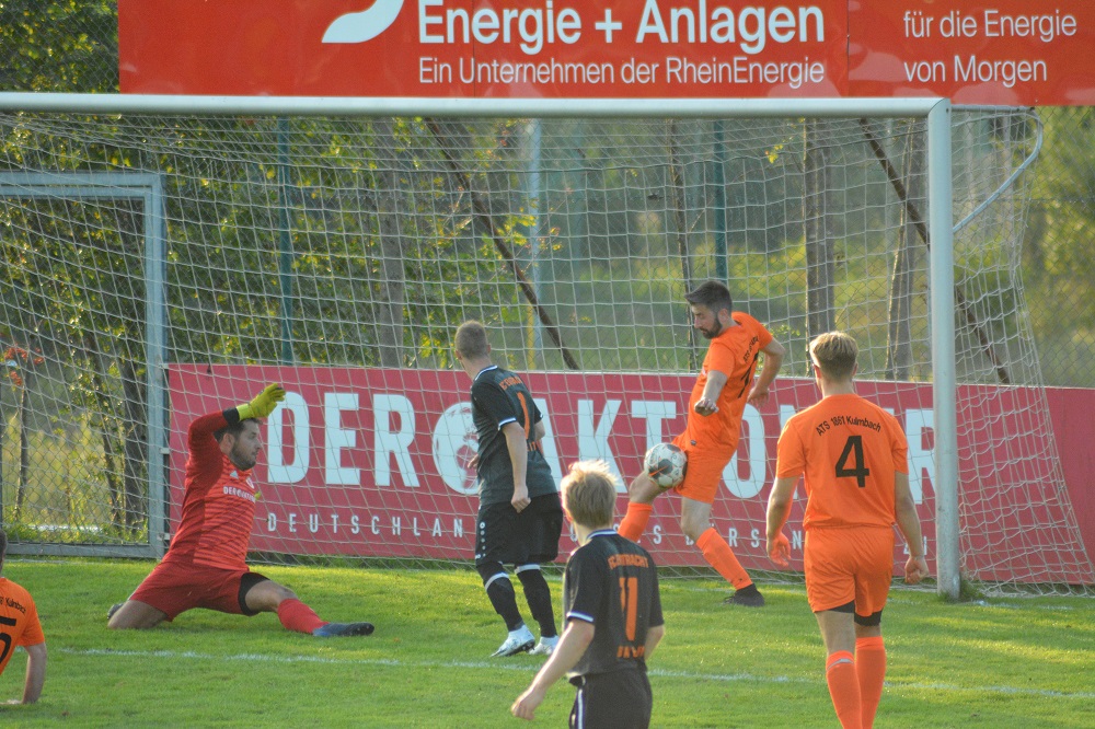 Alle gegen AtS-Torhüter Pfister