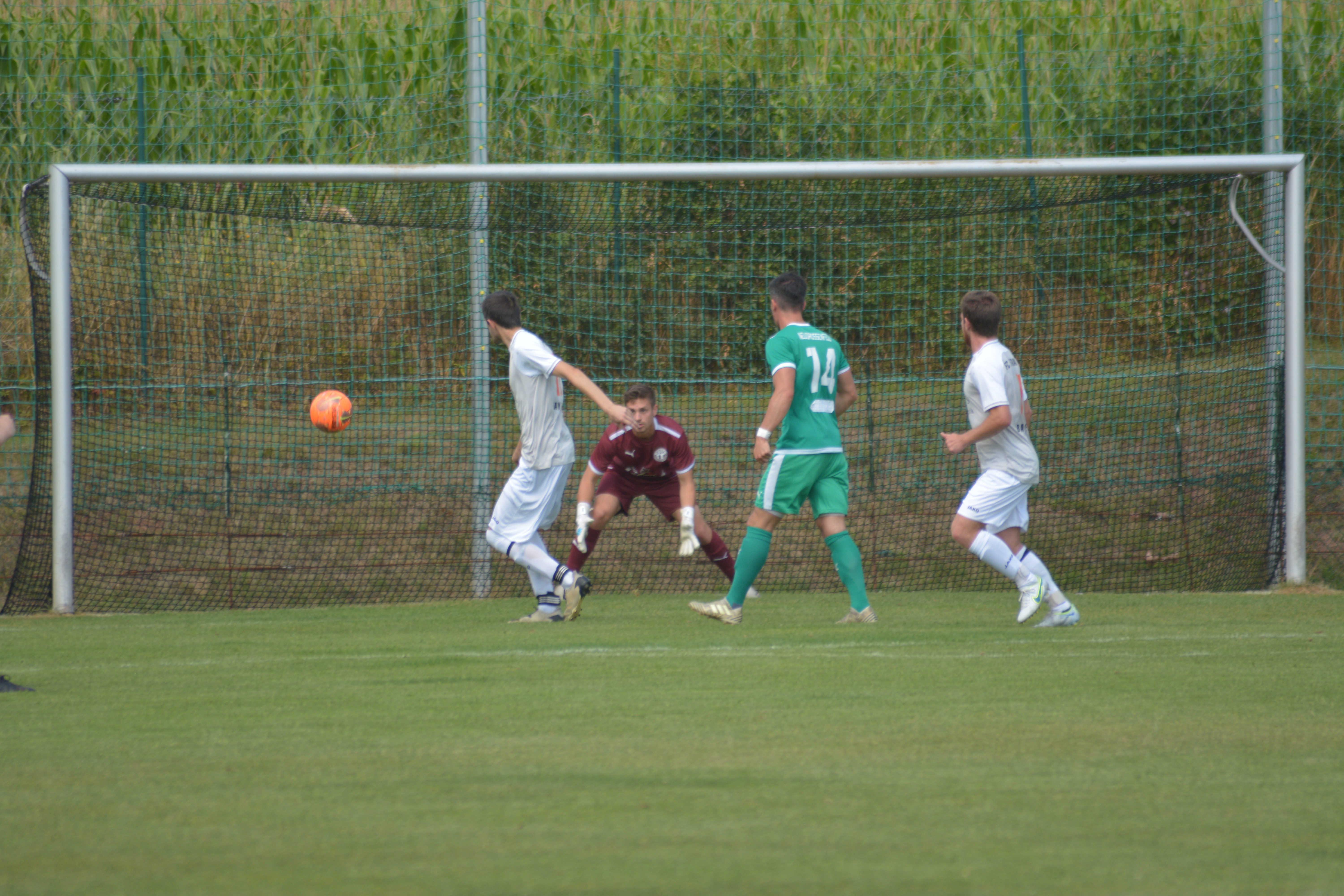 Szene aus dem Testspiel gegen den TSV Neudrossenfeld 2